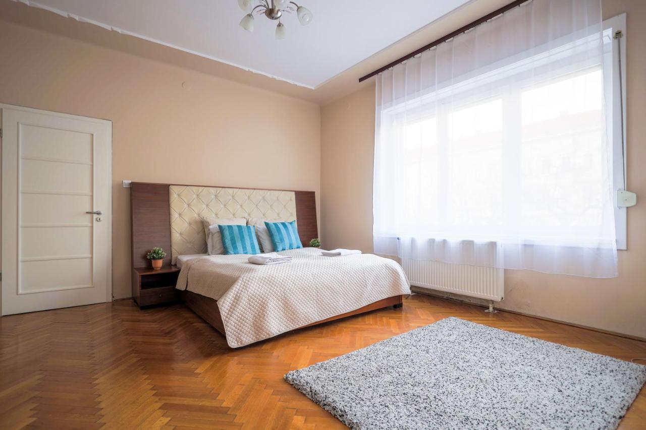Downtown Vintage Home By Bella Βουδαπέστη Εξωτερικό φωτογραφία